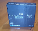 Motherboard: ASUS Gryphon box